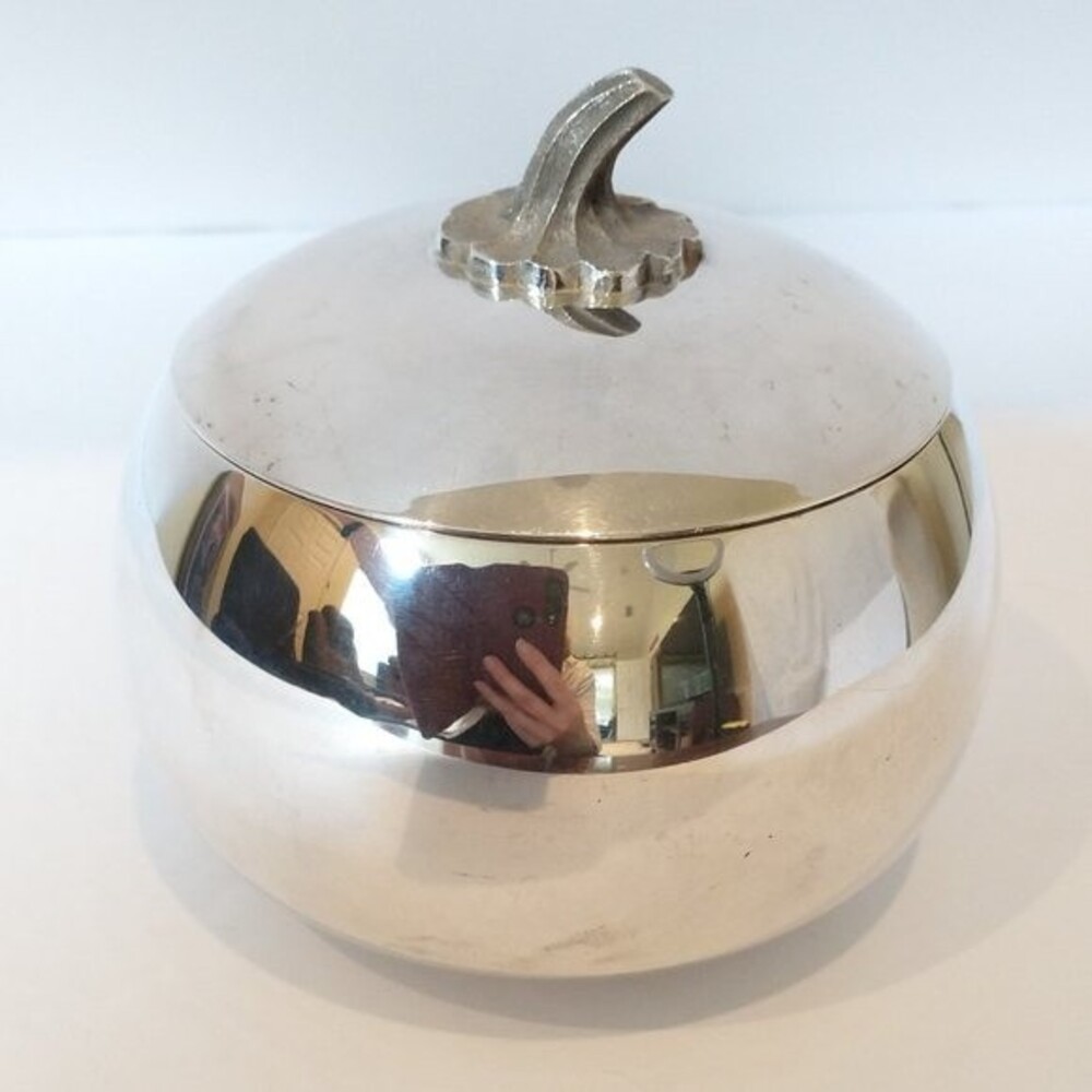 Reed & Barton Silverplated Squash Bowl with Lid #224 Vintage Holiday Decor